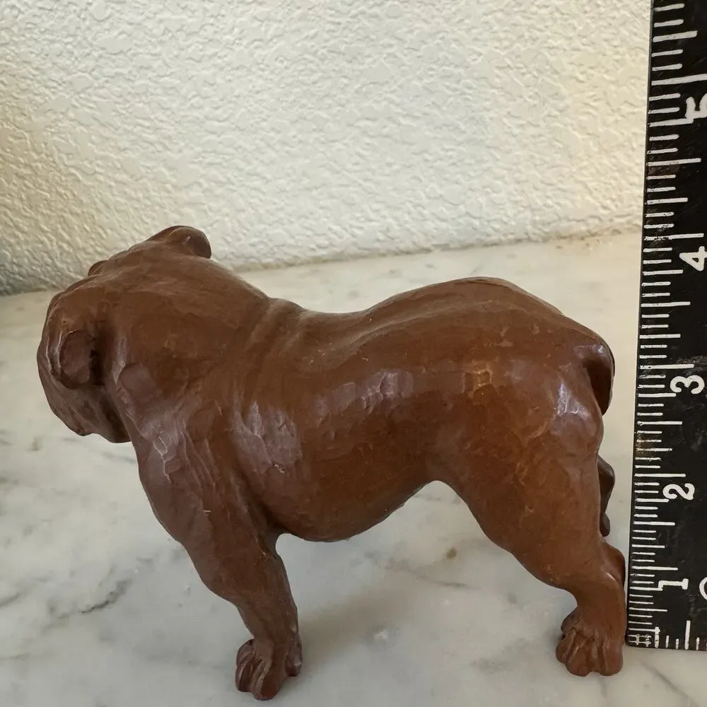 Vintage Red Mill Standing English Bulldog Pecan Shell Resin Art‎ Brown Dog.